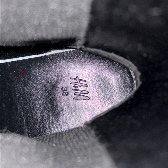 H&M black women’s boots - Picture 6 of 6